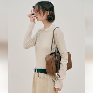 URAGO Wide Square Tote Bag - Brown